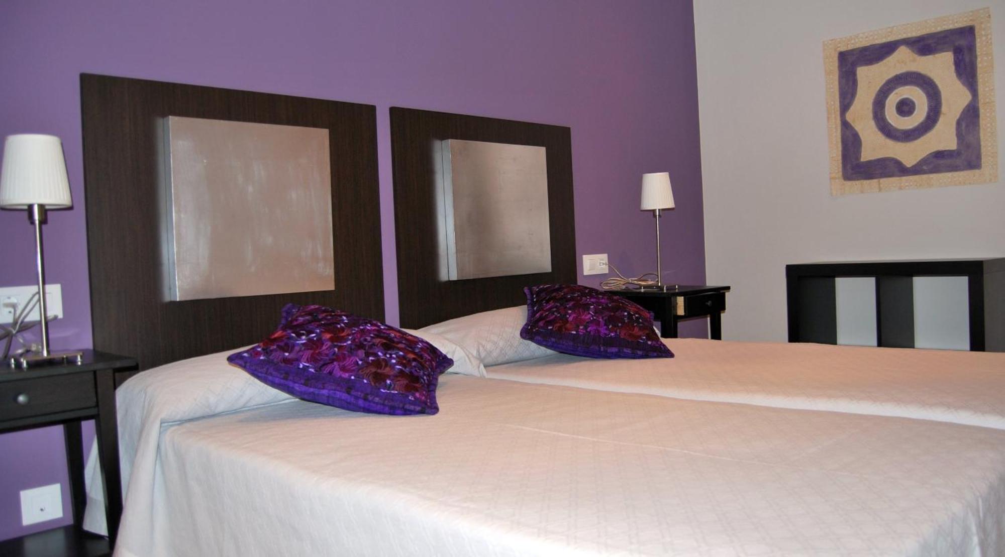Apartamentos Plaza Mayor 라네스 외부 사진