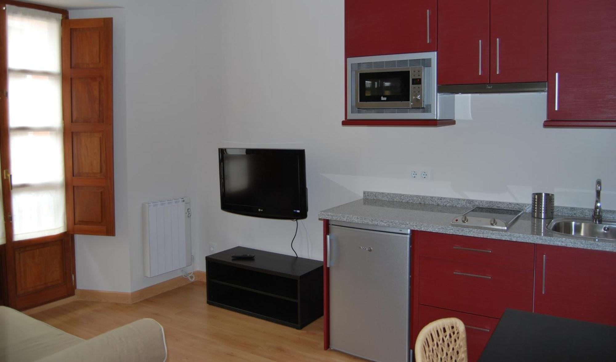 Apartamentos Plaza Mayor 라네스 외부 사진